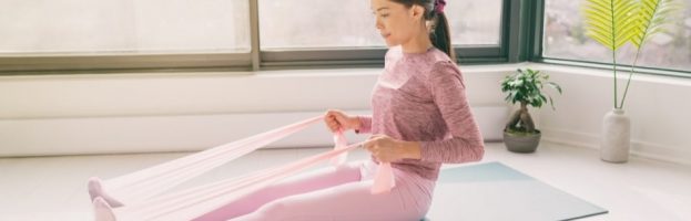 Pilates Without Reformer: 12 Exercises You Can Do at Home!